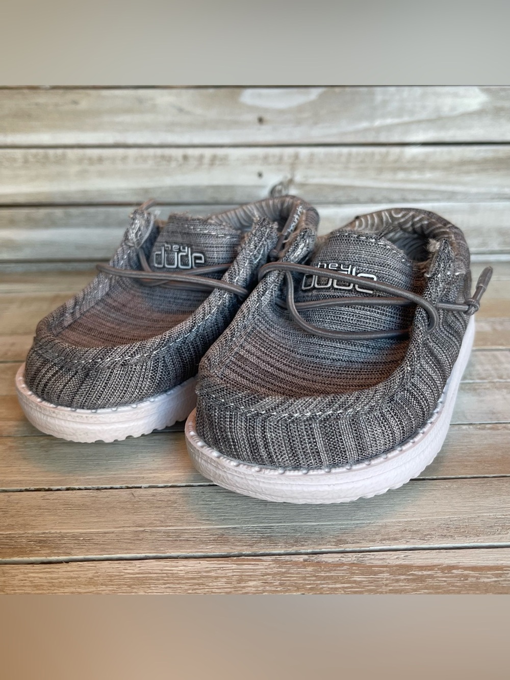 Pre-Loved Hey Dude Toddler Shoes sz 6